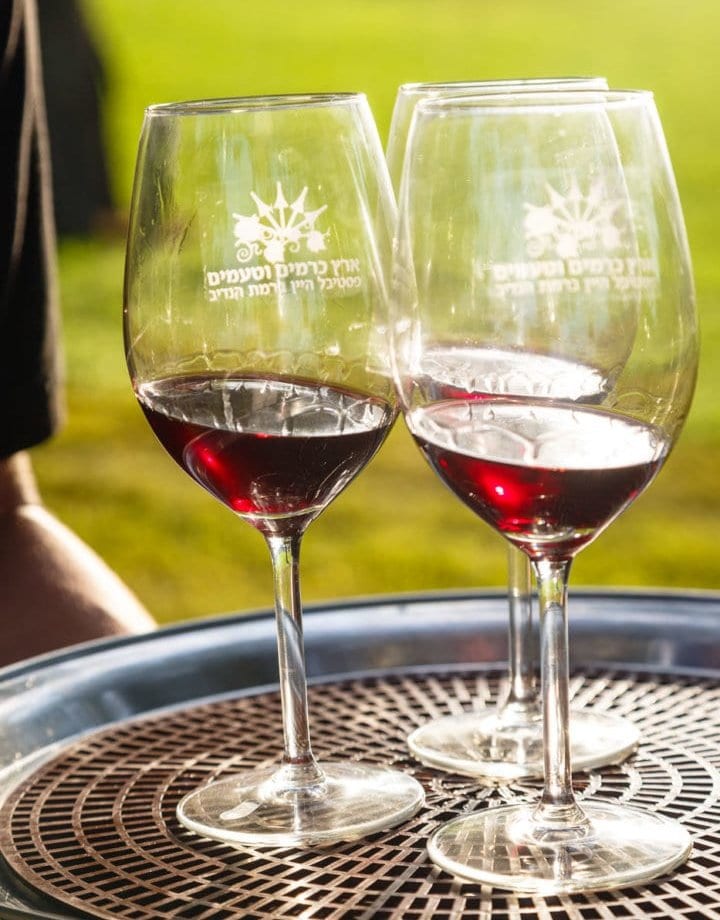 RH_Wine0902-aspect-ratio-x