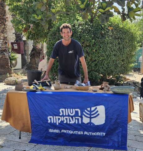 העבר מתעורר לחיים2