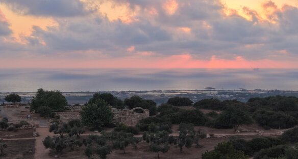 mantzur sunset by yosi sheba
